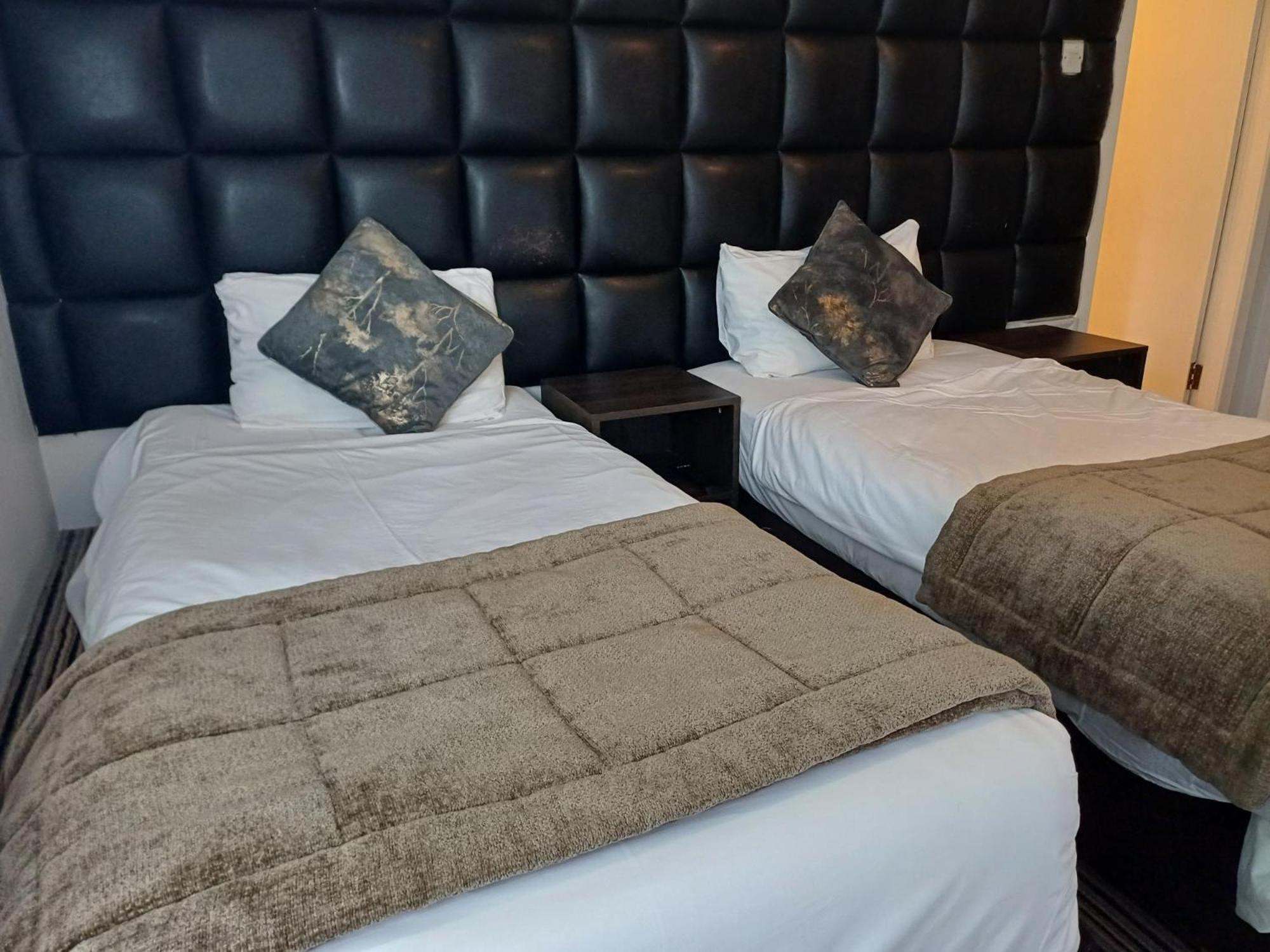 Kings Park Hotel Glasgow Szoba fotó