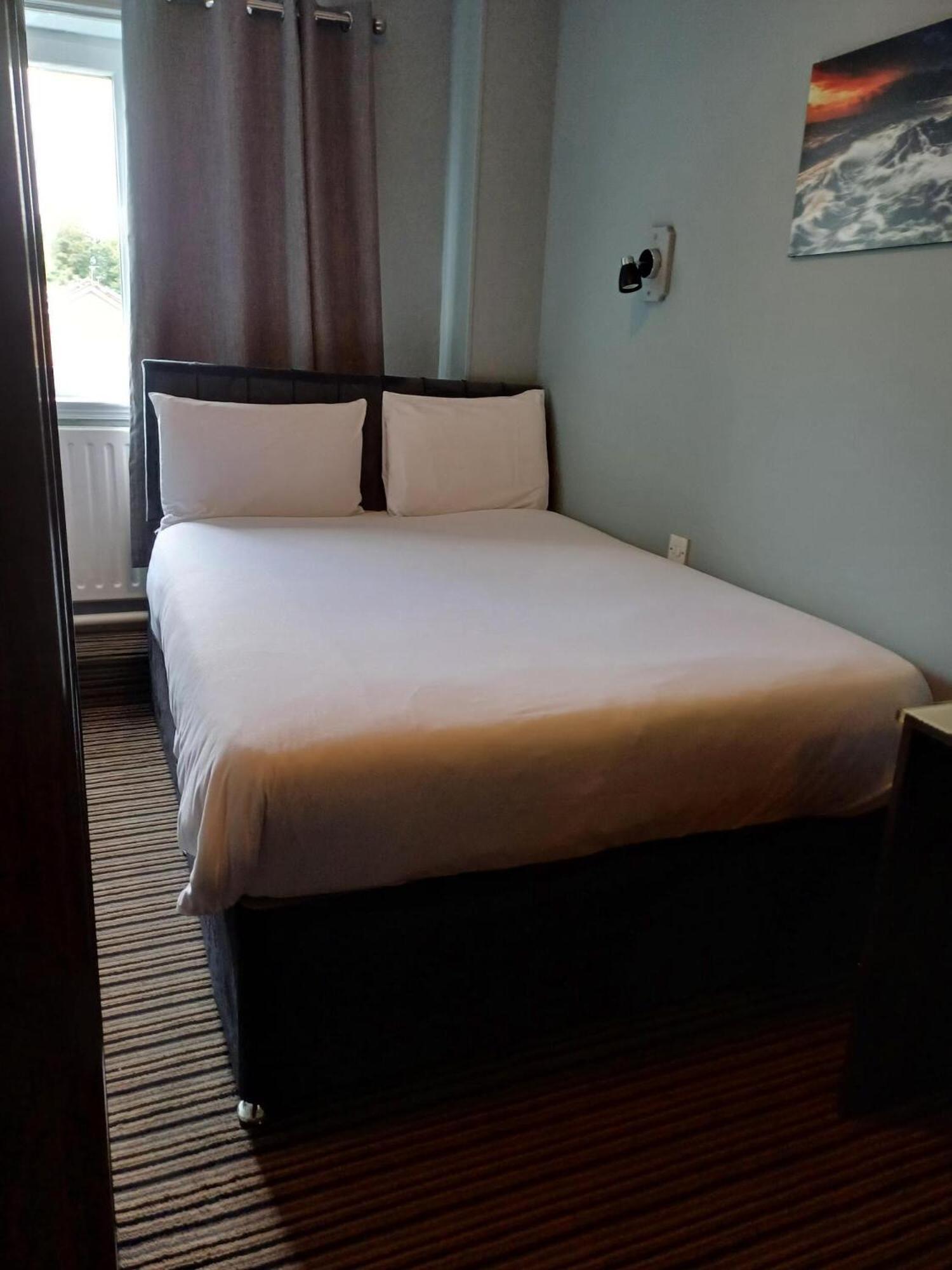 Kings Park Hotel Glasgow Szoba fotó